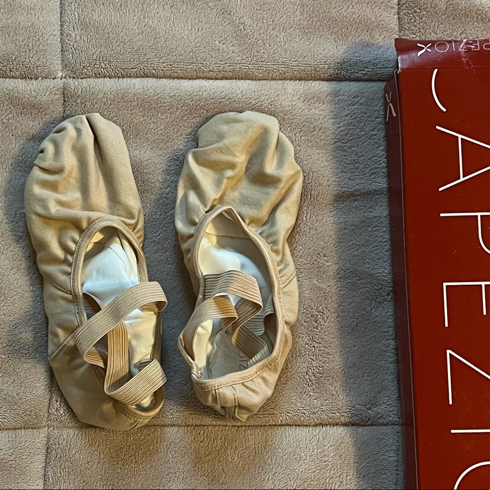 Capezio Hanami Canvas Split Sole Ballet Shoes